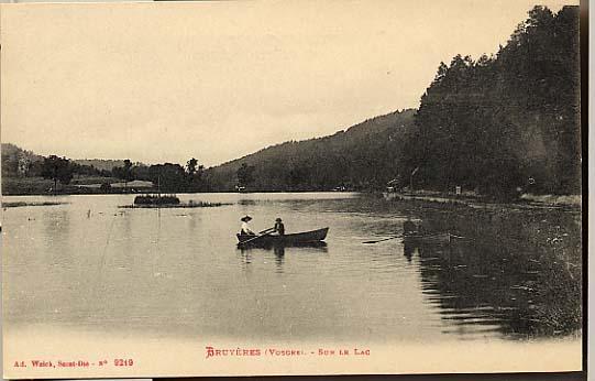 88 - Bruyères - Canotage Sur Le Lac - Bruyeres