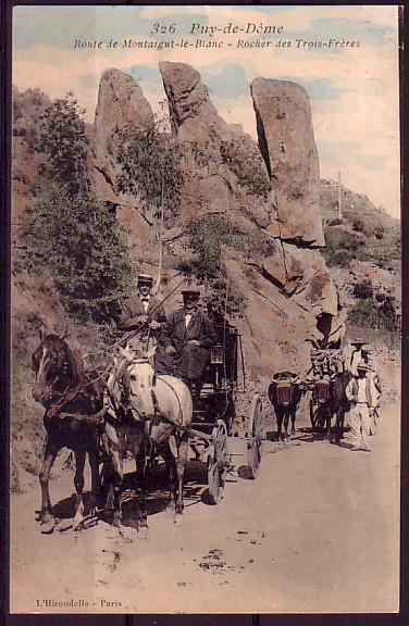 PUY DE DOME - Montegut Le Blanc - Rocher Des 3 Freres - Montaigut