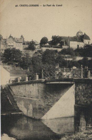 Chatel Censoir Le Pont Du Canal - Courson-les-Carrières