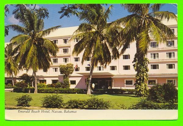 NASSAU, BAHAMAS - EMERALD BEACH HOTEL - CARTE À VOYAGÉE - - Bahamas