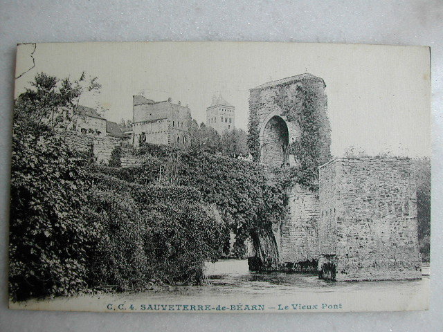 SAUVETERRE DE BEARN - Le Vieux Pont - Sauveterre De Bearn