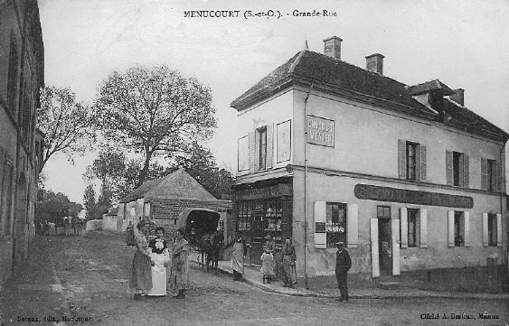 Menucourt - Grande Rue Animée - Menucourt