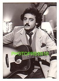 PHOTO DE PRESSE  :  Louis  CHEDID :  PORTRAIT  ( 2 )  1979 - Photographs