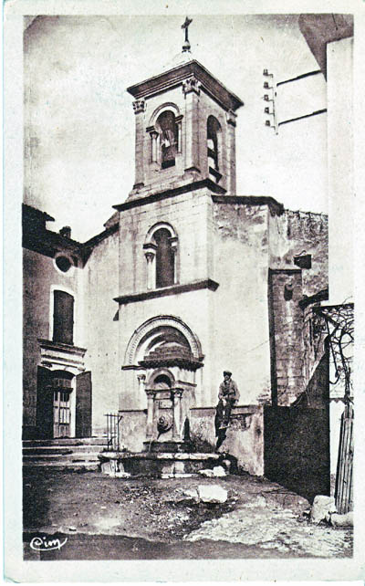 Lourmarin   L´Eglise - Lourmarin