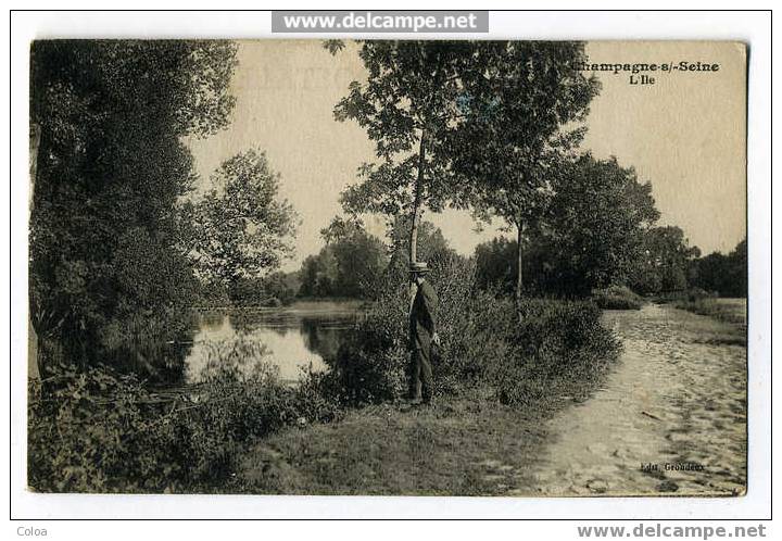 Champagne Sur Seine L'île - Champagne Sur Seine