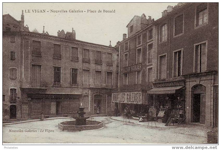 Le  Vigan     Place De Bonald - Le Vigan