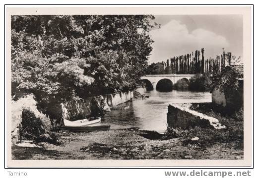 La Suze. Troisième Ville De France. Perspective Sur La Sarthe Vue Du Moulin. - La Suze Sur Sarthe