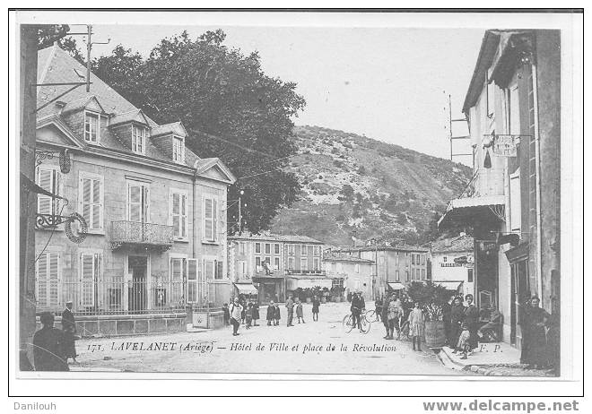 09 // ARIEGE / LAVELANET / Hotel De Ville Et Place De La Révolution /  DFP 171  / ANIMEE - Lavelanet