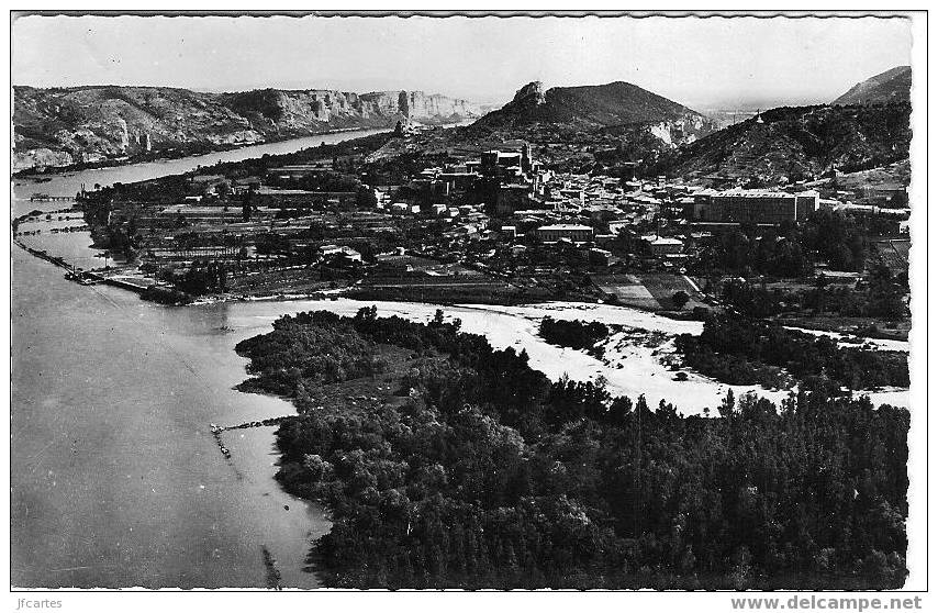 07 - VIVIERS-sur-RHONE - Vue Aérienne Sur La Ville Et Le Défilé De Donzère - Semi Moderne Petit Format - Viviers