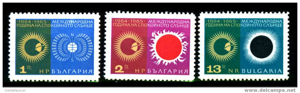 BULGARIE - Yvert - 1383/85** - Cote 1,50 € - Klimaat & Meteorologie