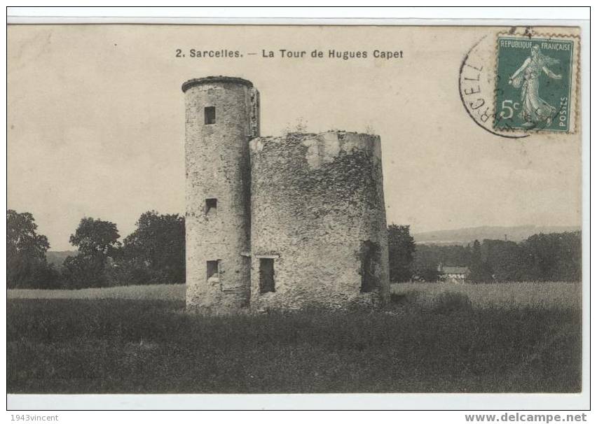 C 871 - SARCELLES - La Tour De Hugues Capet - Belle CPA Rare - - Sarcelles