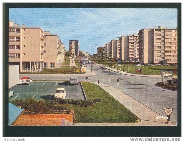 CPSM - Saint Michel Sur Orge - Résidence Bois Des Roches - Arch. M. Royer, Paris (Renault Dauphine, CIM E 915700000052) - Saint Michel Sur Orge