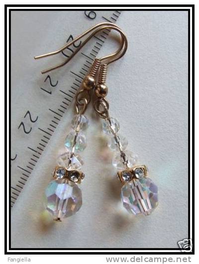 Boucles D´oreilles Strass Et Perles Swarovski Cristal AB - Perles Et Strass En Véritable Cristal - Boucles D'oreilles