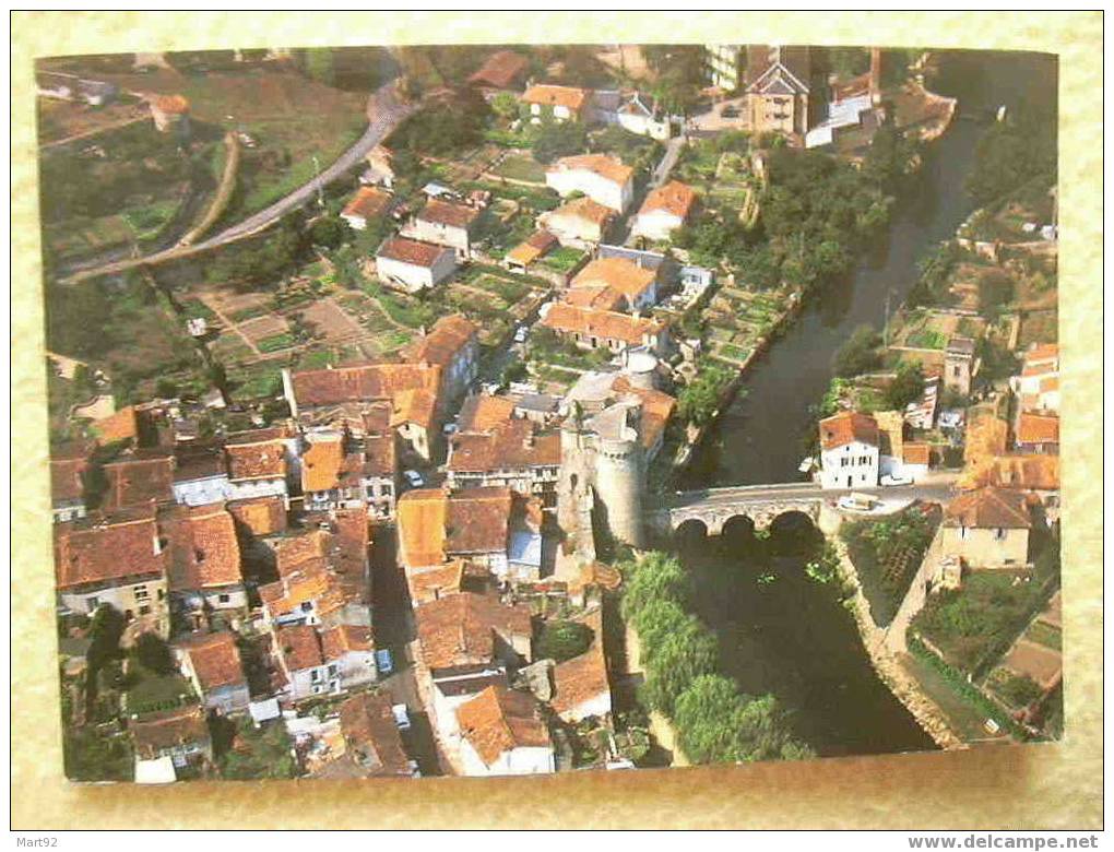 79 PARTENAY VUE AERIENNE 2 - Parthenay