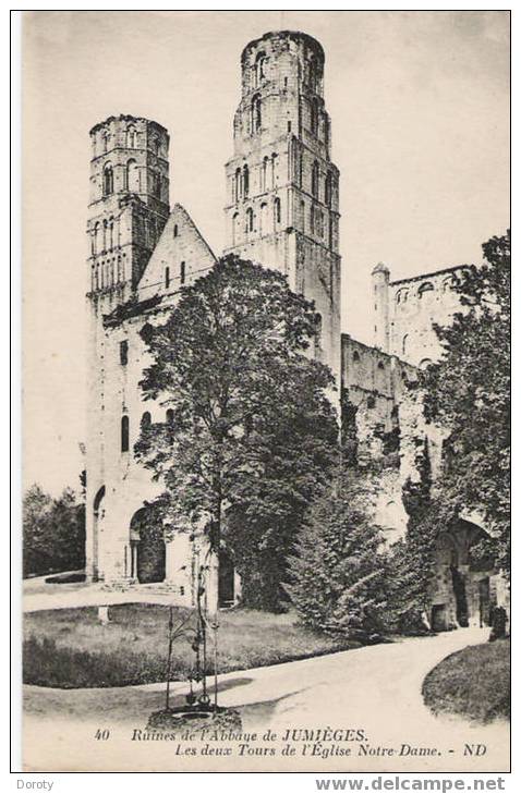 CPA -  RUINES DE L´ABBAYE DE JUMIEGES - LES DEUX TOURS DE L´EGLISE N.D - Jumieges