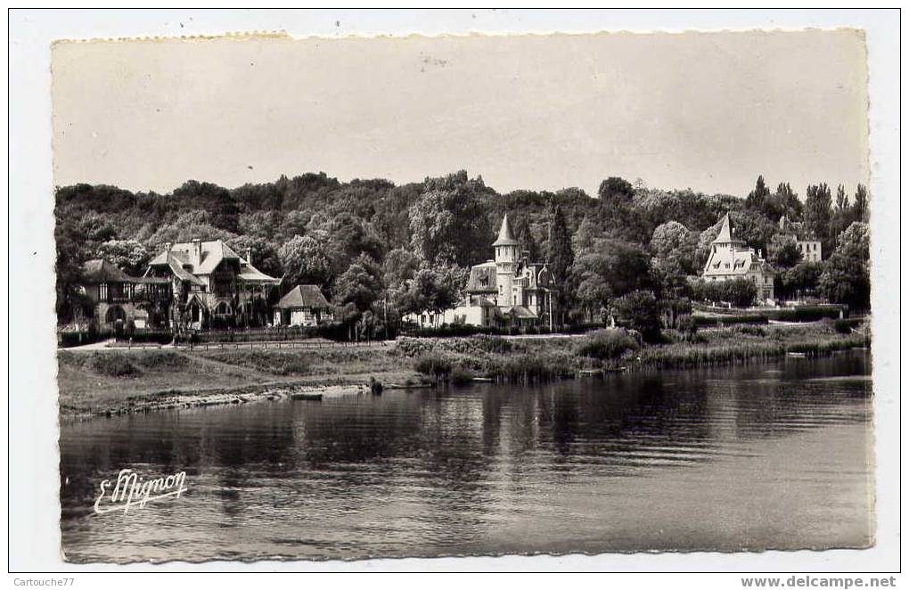 J7 - BOIS-le-ROI - Bords De La Seine (belle Carte Semi-moderne De 1958) - Bois Le Roi