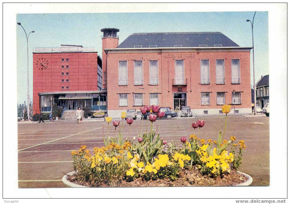 WATTRELOS L HOTEL DE VILLE - Wattrelos