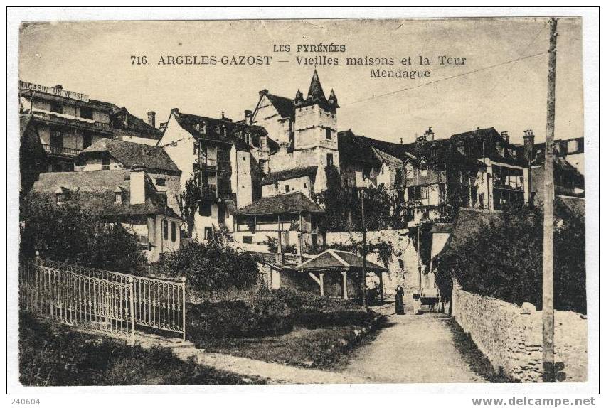 716  -  ARGELES-GAZOST  --  Vieilles Maisons Et La Tour Mendague - Argeles Gazost