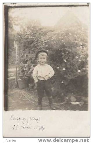 55 - REVIGNY - Carte Photo D'un Enfant - Revigny Sur Ornain