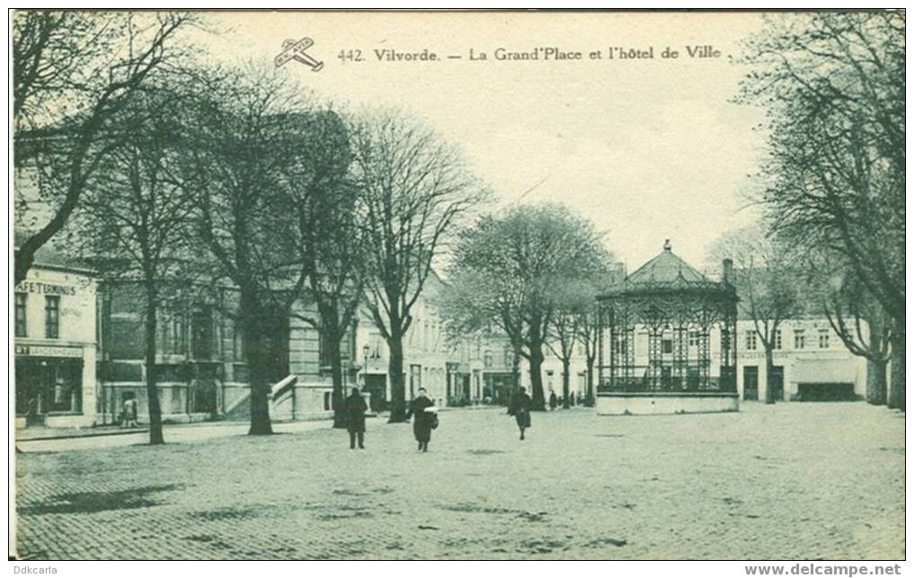 Vilvorde - La Grand'Place Et L'hôtel De Ville - Animée - Vilvoorde