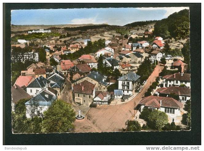 CPSM - En Avion Au-dessus De ... HAUTEVILLE LOMPNES  - Vue Générale - La Place ( Vue Aérienne LAPIE 39) - Hauteville-Lompnes