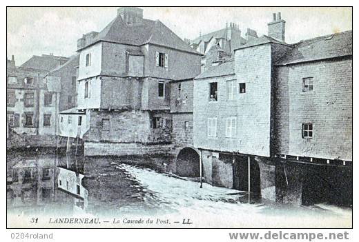 Landerneau - La Cascade Du Pont - Landerneau