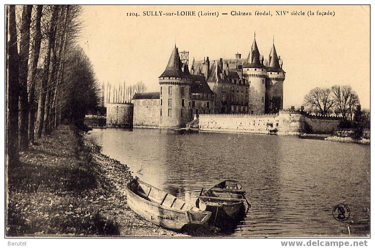 SULLY SUR LOIRE - Château Féodal (XIV° Siècle) - Sully Sur Loire