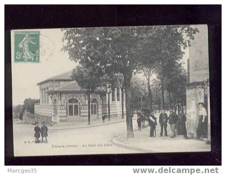 12244 Thiais La Salle Des Fêtes édit.B.F. Animée Belle Carte - Thiais