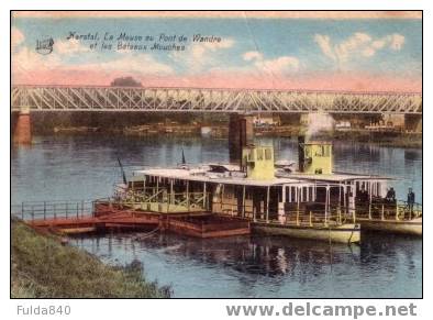 CPA.  HERSTAL.    La Meuse Au Pont De Wandre Et Les Bateaux Mouches. 1930.  (animée Et Rare) - Herstal