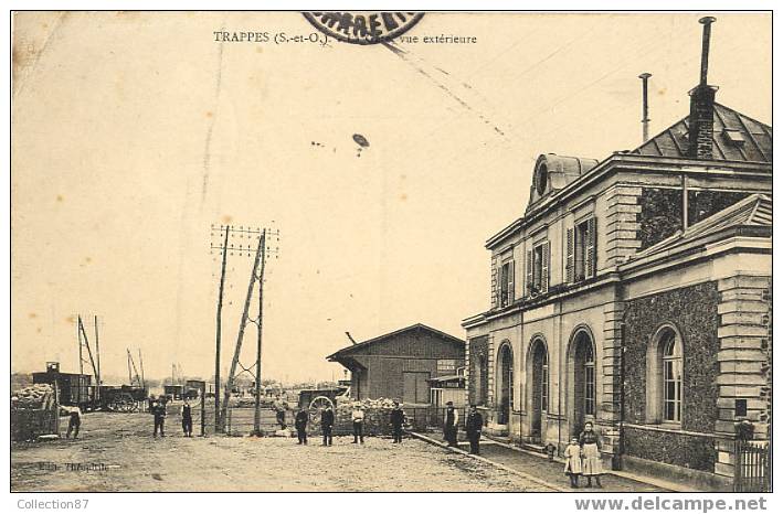 78 - YVELINES - TRAPPES - GARE - TRAIN - CHEMIN De FER - BELLE ANIMATION - EDIT. THEOPHILE - Trappes