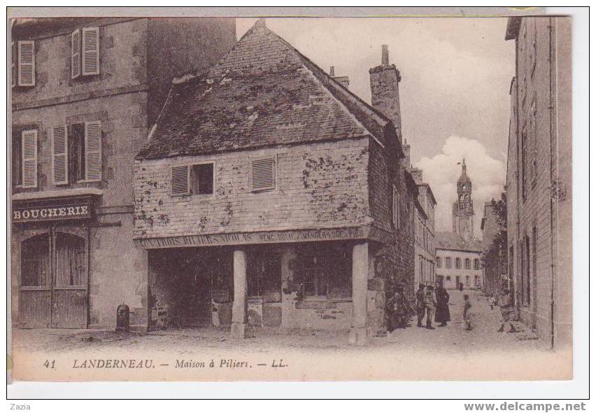 29.122/ LANDERNEAU - Maison à Piliers - Landerneau