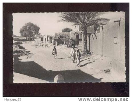 13718 Zinder Une Rue Du Zengou  édit.petrocokino Niger Belle Cpsm - Níger