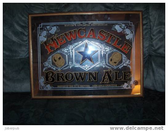 Miroir " NEWCASTLE  BROWN ALE " - Mirrors