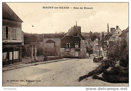 MAGNY EN VEXIN   RUE DE ROUEN 1915 - Magny En Vexin