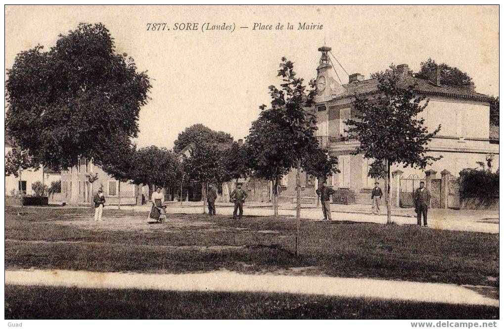 SORE - PLACE DE LA MAIRIE - Sore