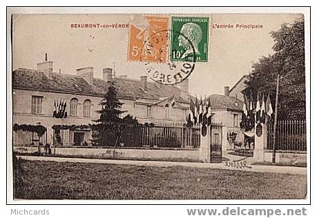 CPA 37 BEAUMONT EN VERON - .................... L Entree Principale - Beaumont-la-Ronce