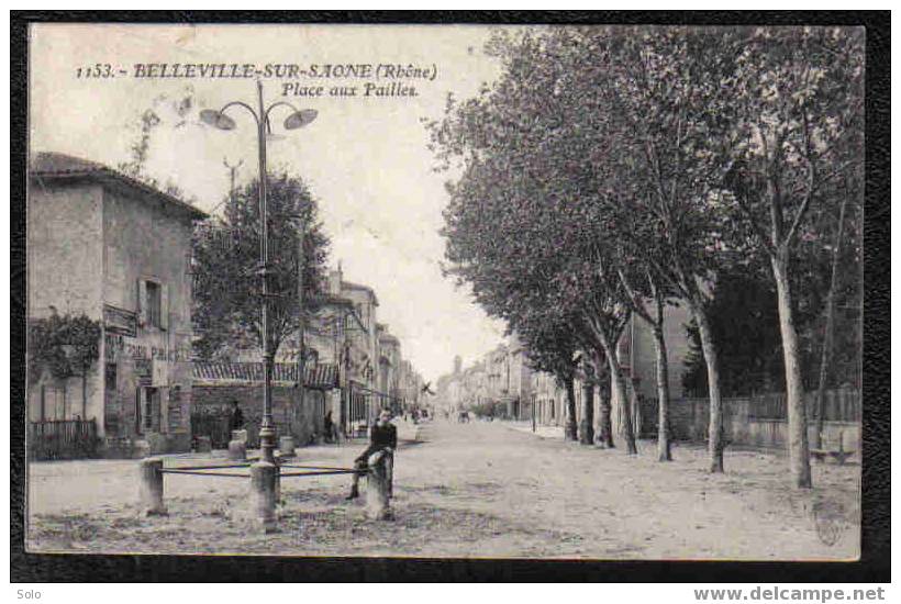 BELLEVILLE SUR SAONE - Place Aux Pailles - Belleville Sur Saone