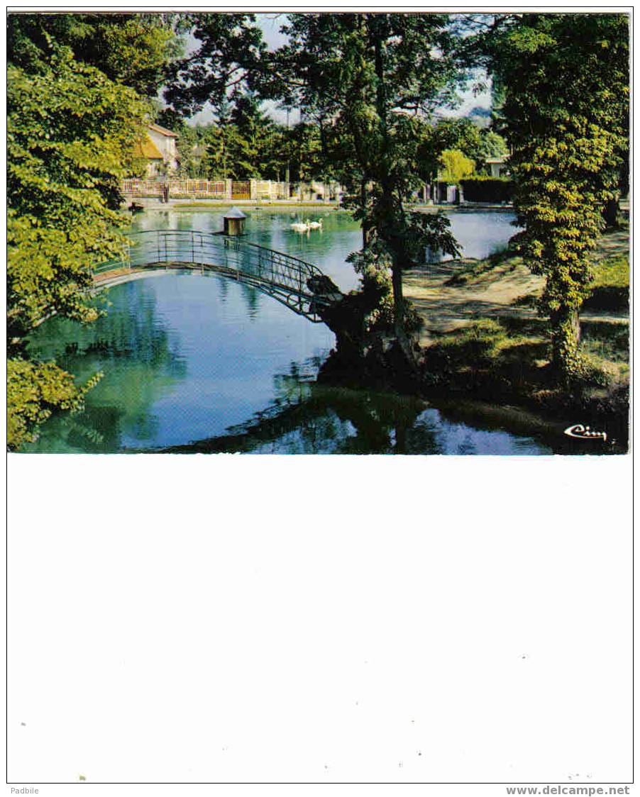 Carte Postale  91.  Verrières-le-Buisson  Petite Passerelle Sur Le Lac - Verrieres Le Buisson