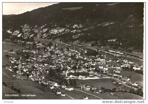 CARTE POSTALE DE VALLORBE - EN AVION AU DESSUS DE... - Vallorbe