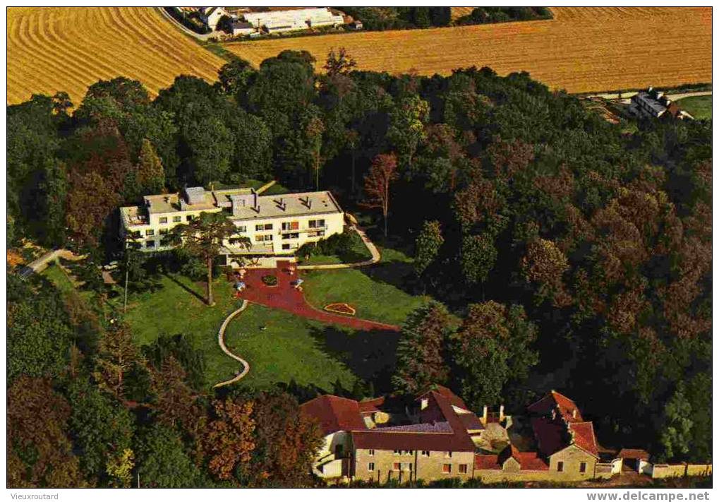 CPSM. LA RESIDENCE DU PARC. VILLECRESNES SANTENY. VUE DU CIEL. DATEE 1978. - Villecresnes