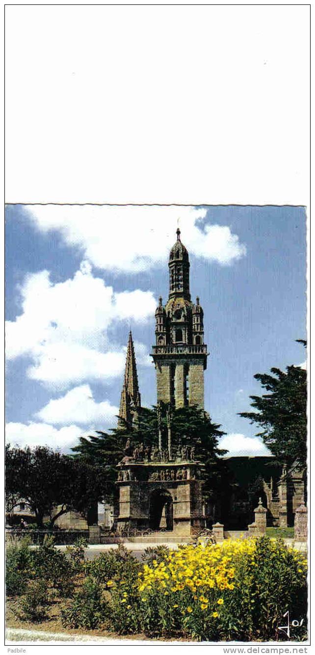 Carte Postale  29. Pleyben   Calvaire Et église - Pleyben