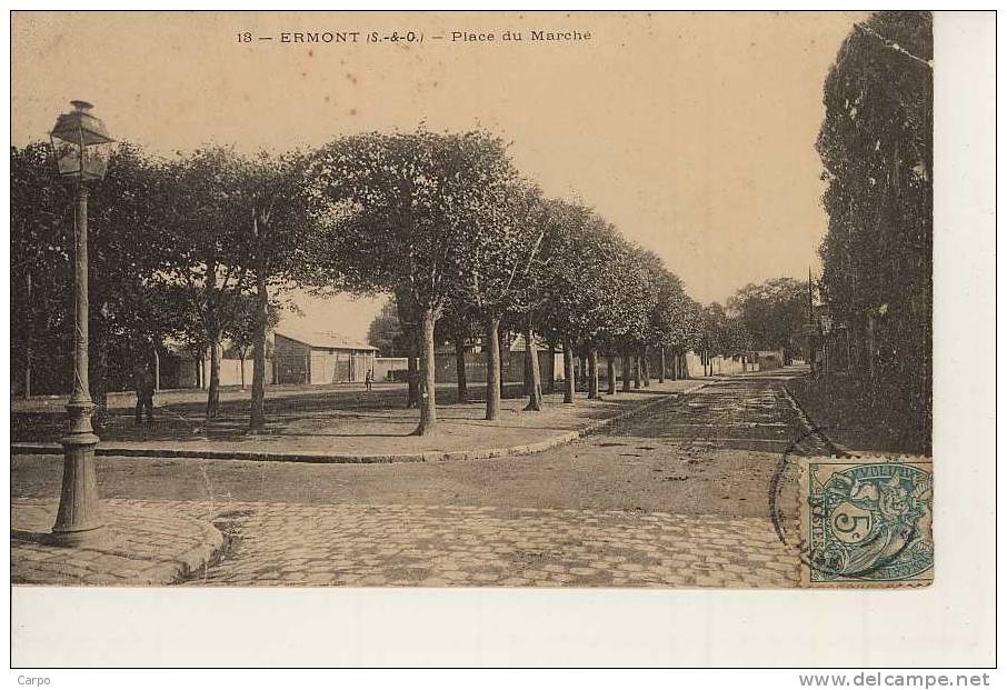 ERMONT - Place Du Marché. - Ermont-Eaubonne