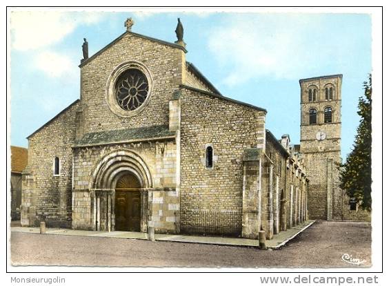 69 ) Fl) BELLEVILLE SUR SAONE, Eglise, CPSM Grand Format, Ed COMBIER - Belleville Sur Saone