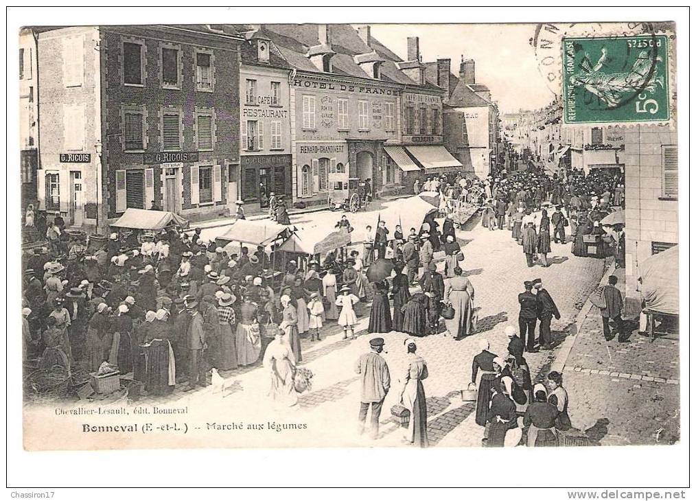 28 - BONNEVAL - Marché Aux Légumes    (animée) - Bonneval