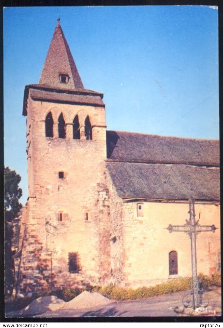 CPM Non écrite 12 BOZOULS Vieille Eglise Romane - Bozouls