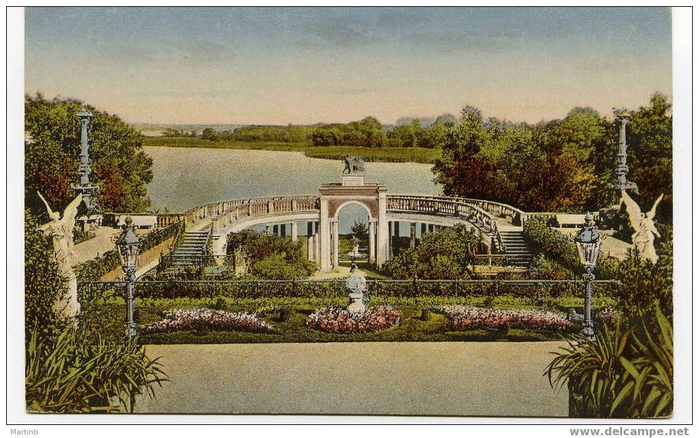 Allemagne  SCHWERIN Terrasse Im Burggarten - Schwerin