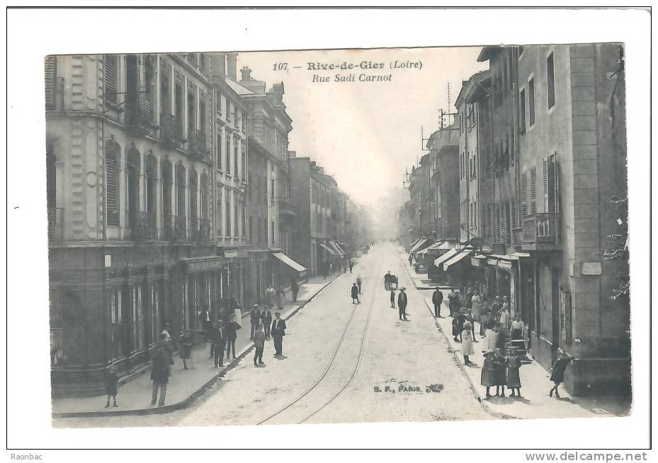 CPA-----42----Rive De Gier----RUE SIDI CARNOT - Rive De Gier