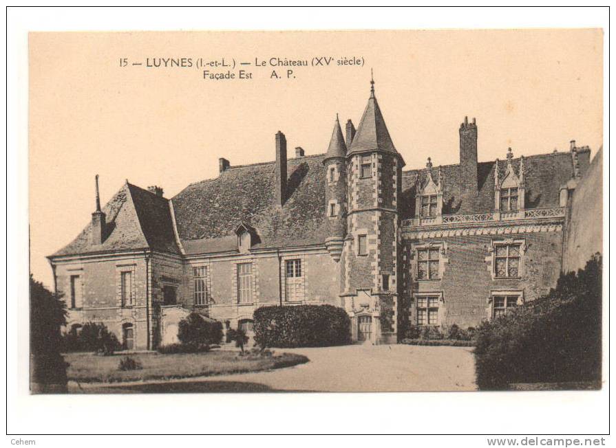 LUYNES 37 LE CHATEAU FACADE EST - Luynes