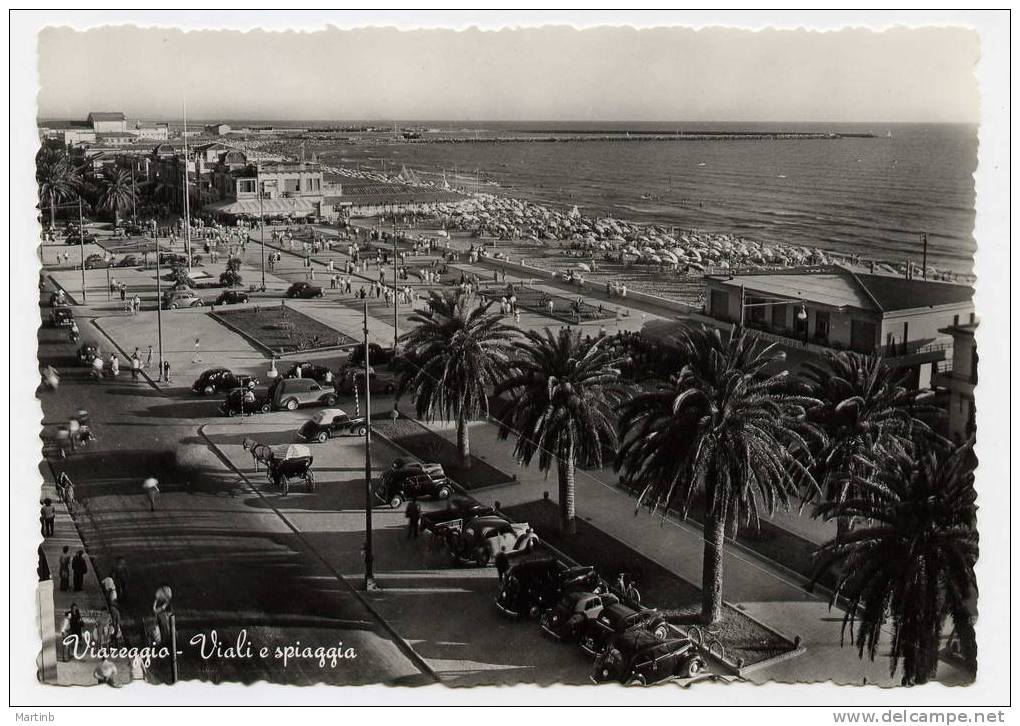 CPSM VIAREGGIO  Viali E Spiagga - Viareggio