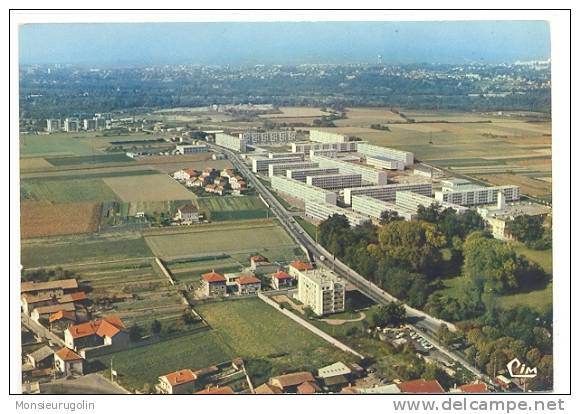 69 )FL) VAUX EN VELIN, Vue Aérienne, Av Du 8 Mai 45, Groupe Immeubles "La Grappinière" Et "résidence Lamartine", CIM Edi - Vaux-en-Velin